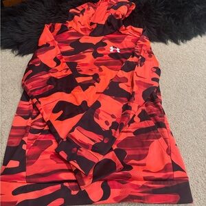 Youth XL UA hoodie